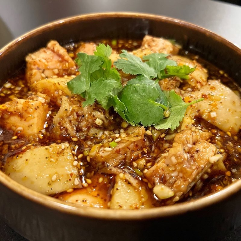 よだれ鶏(一盘菜 田中（イーパンツァイタナカ）)