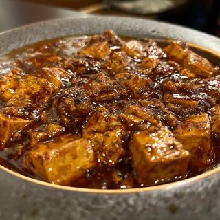 麻婆豆腐(一盘菜 田中（イーパンツァイタナカ）)