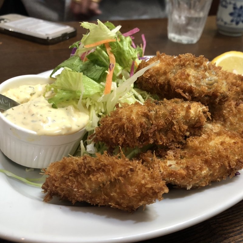 カキフライ(洋食の朝日 （ヨウショクノアサヒ）)