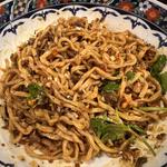 四川燃麺 (しせんらんめん)(お酒と中華 おいる)