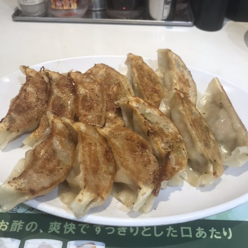 餃子（6ケ）(餃子の王将 武蔵小杉店)