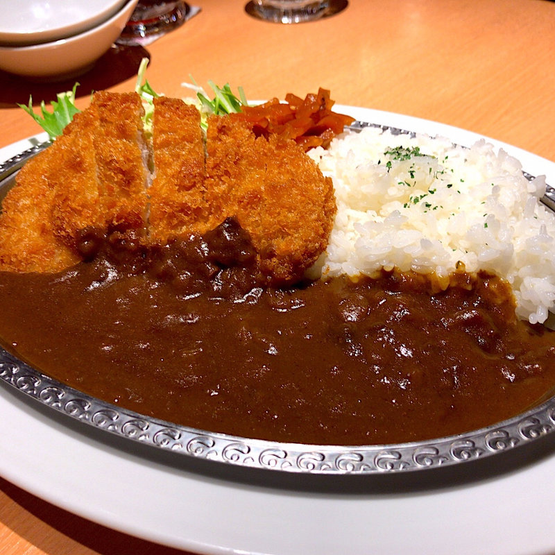 クラシックカツカレー(エビスバー 上野の森さくらテラス店 （YEBISU BAR）)