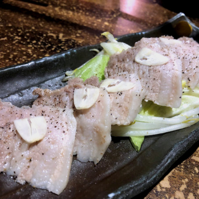 茹でブタ(豚小家 （ぶたごや）)