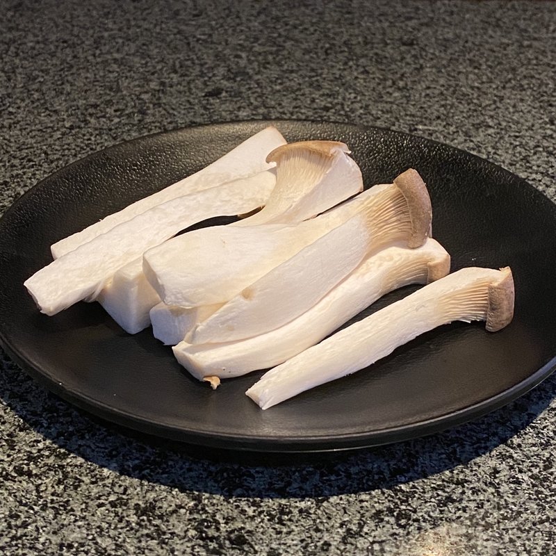 エリンギ(あみやき亭 津高茶屋店)