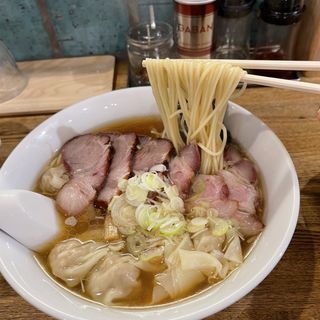 チャーシューワンタン麺(支那ソバおさだ)