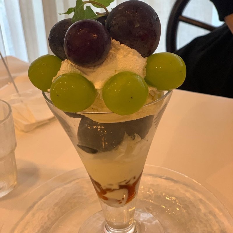 (フルーツサロン ベニマン 神戸元町本店)