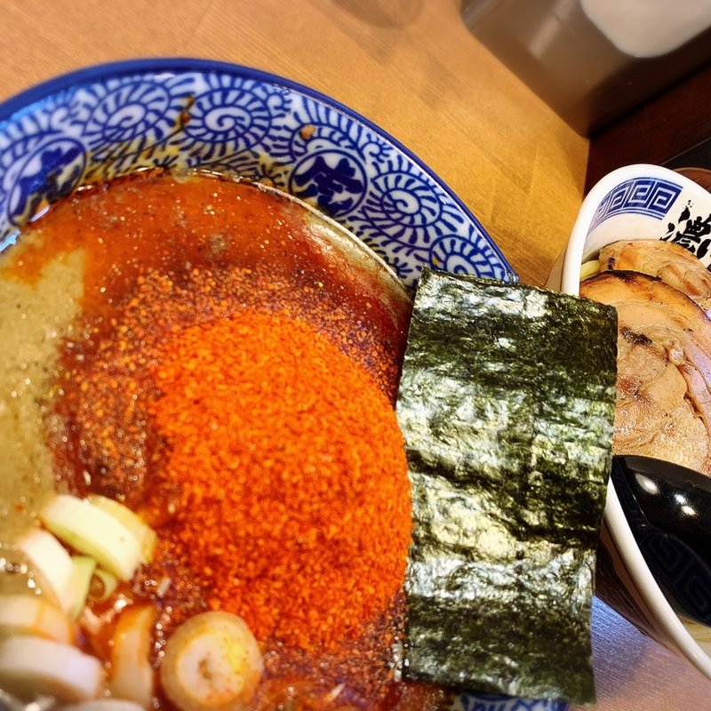 肉盛り辛辛つけ麺(麺や兼虎 天神本店)