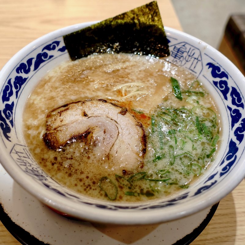 亀王らーめん 昔味 黒(らーめん亀王 天王寺駅前店)