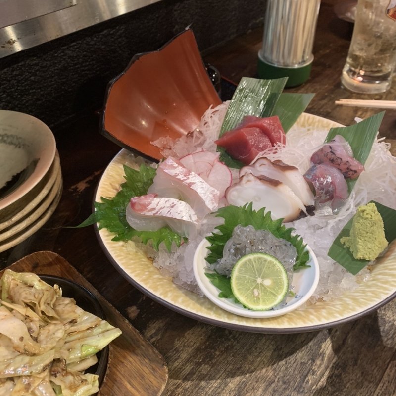 アンチョビキャベツ(神戸海鮮居酒屋 三ノ宮高架下市場)