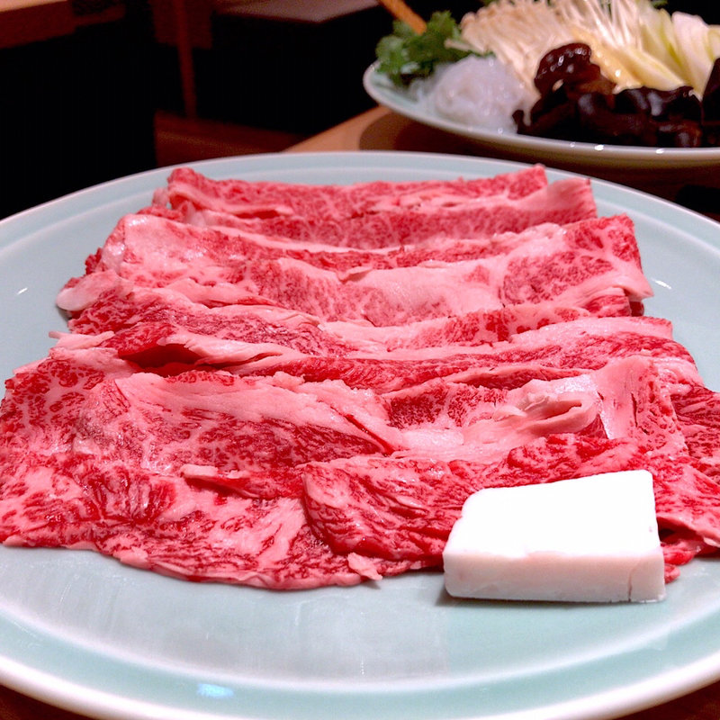 百年のすき焼き 梅(米沢牛 登起波 山形店)