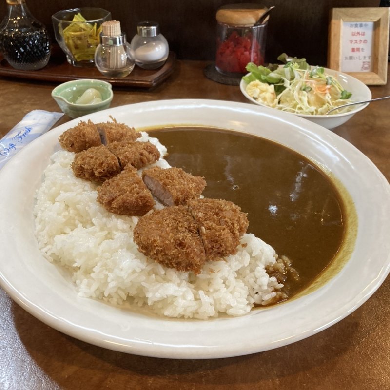 ヘレカツカレー(とんかつ・カレー 銀座亭)