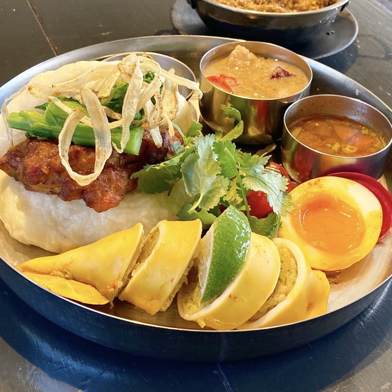 ハーバルいか飯（今週の数量限定メニュー）(Vaji spice)