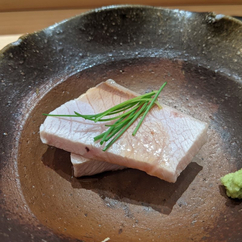 氷見産ブリ(鮨 和さび （わさび）)