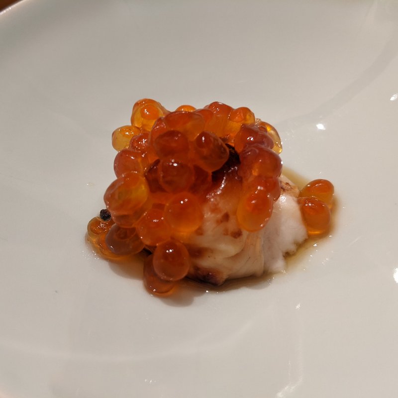 河豚白子、味噌漬けイクラ(鮨 和さび （わさび）)