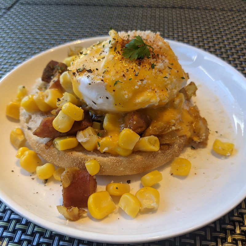 インカ帝国のエッグベネディクト(THE LIVING)