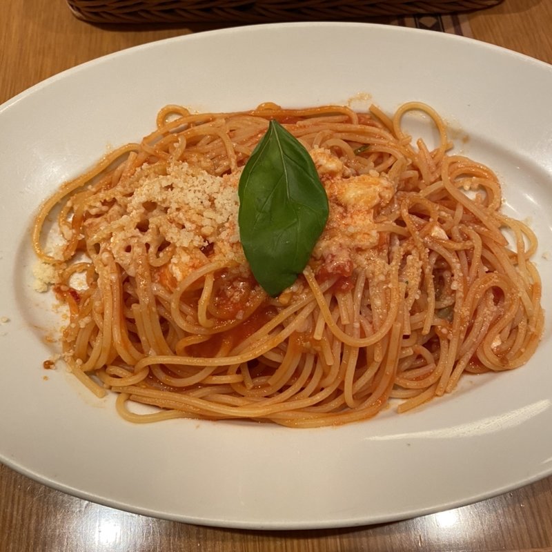 (ペッシェドーロ 横浜店 （TRATTORIA PESCE D’ORO）)