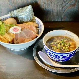 ノスタルジック醤油つけ麺(麺奏 弥栄 （iyasaka）)