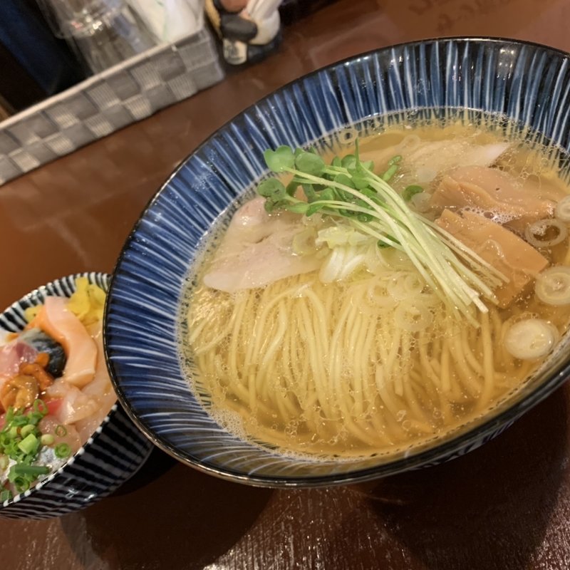 中華そば+ミニ海鮮丼(魚介と中華そば　ととやみち)