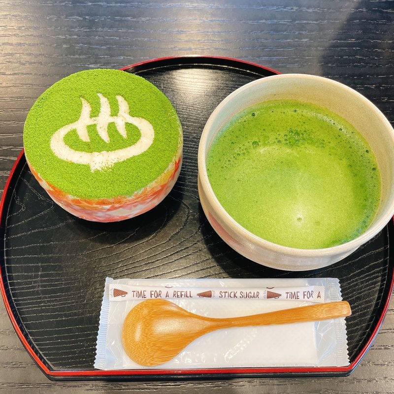 抹茶ティラミス(清月堂カフェ花いんげん)