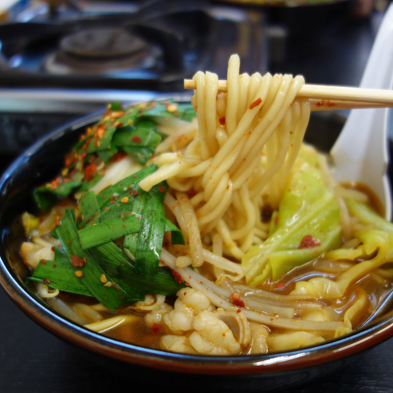もつ鍋ちゃんぽん(並)辛口(牛もつ鍋 川端)