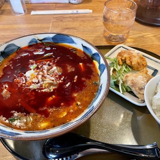 全とろ麻婆麺＋唐揚げセット(さんぽう亭 燕店 )