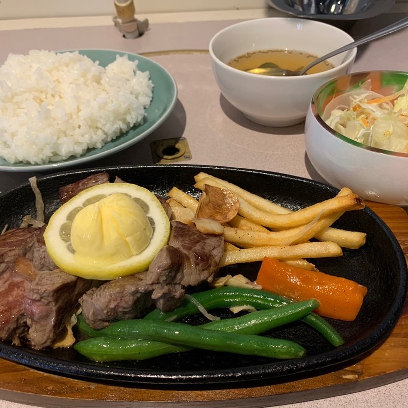 (ステーキ&焼肉 極)