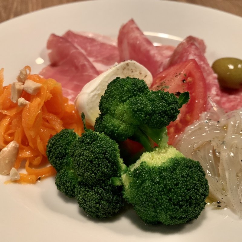 前菜の盛合せ(sugahara)