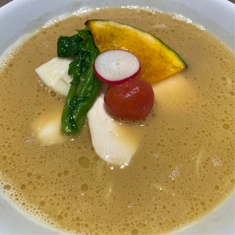 鶏白湯醤油そば(銀座 篝 Echika池袋店)