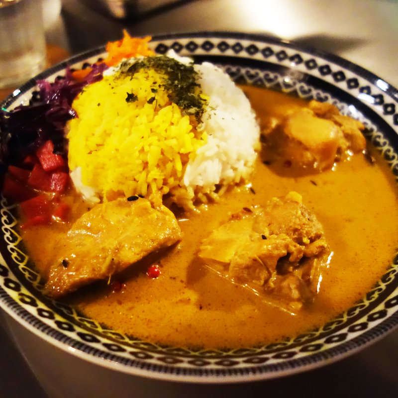 チキンココナッツカレー(カレーアパート ニュートキワ(咖喱公寓 新常盤))