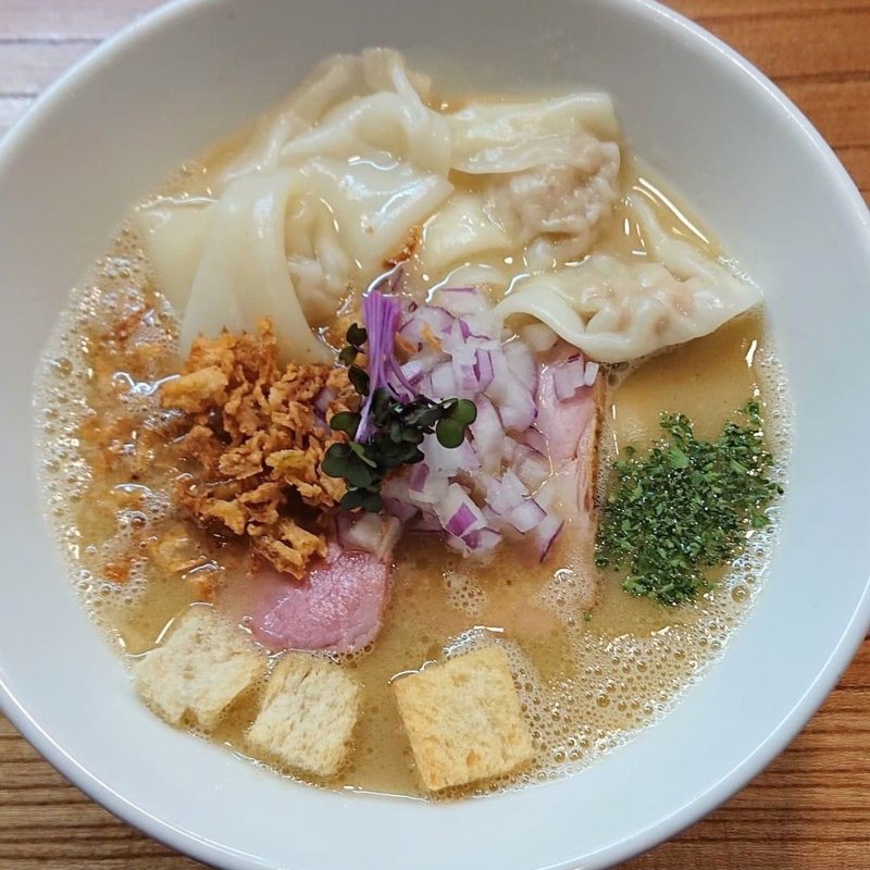 海老ワンタン鶏そば(ユナイテッド ヌードル アメノオト)