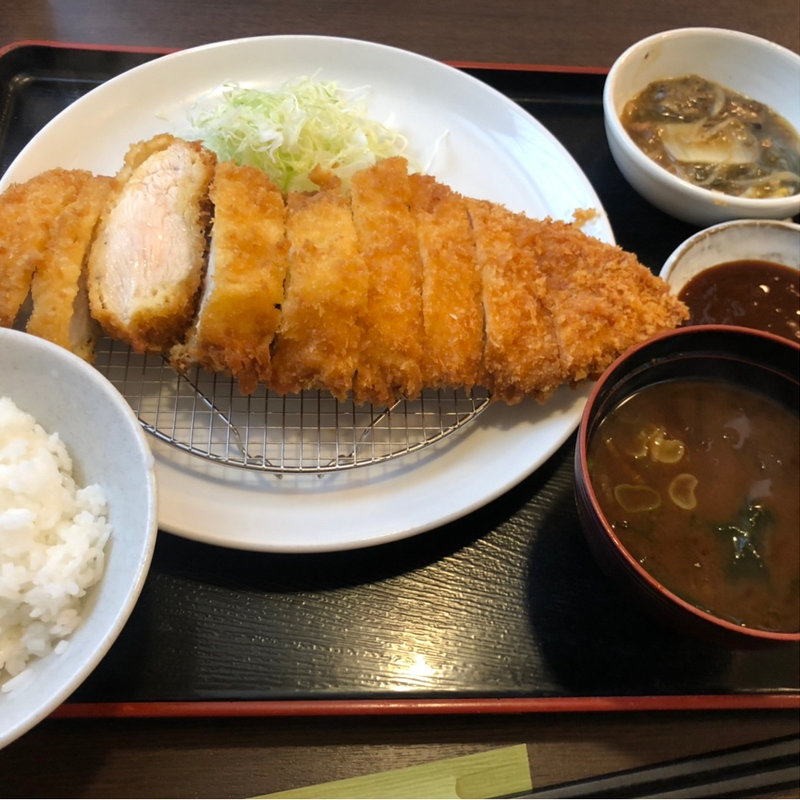 とんかつ定食(みそかつの三河屋)
