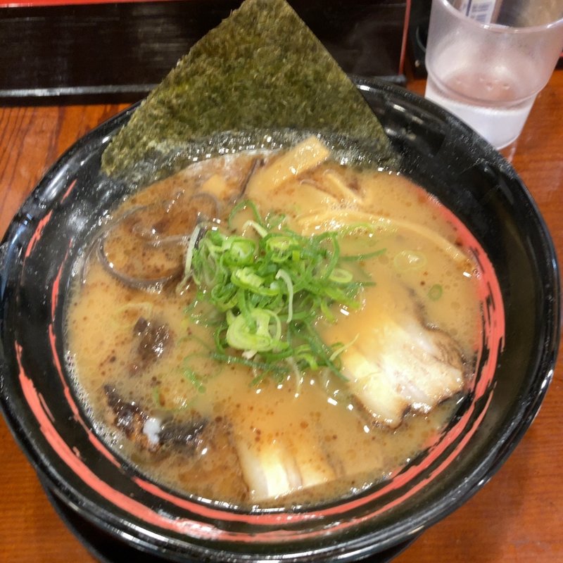特製ラーメン　豚骨醤油(麺や聰)