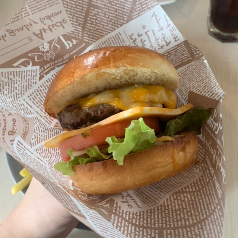 チーズ×チーズ(3000日かけて完成した極上ハンバーガーField)