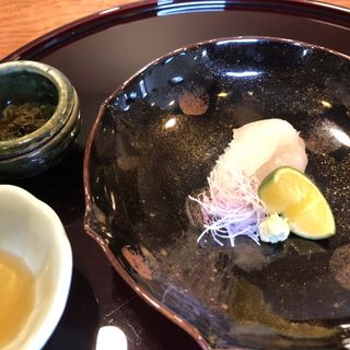 アイナメ刺身(日本料理　おかざき )