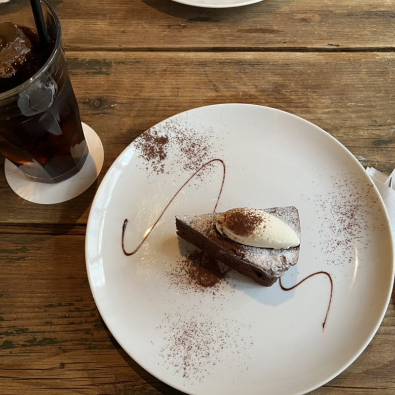 ガトーショコラ(カフェ・オトノヴァ)