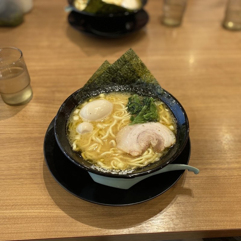 味玉ラーメン(家系ラーメン　町田商店　美原黒山店)