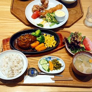 七隈駅周辺で食べられる定食人気30選 Sarah サラ