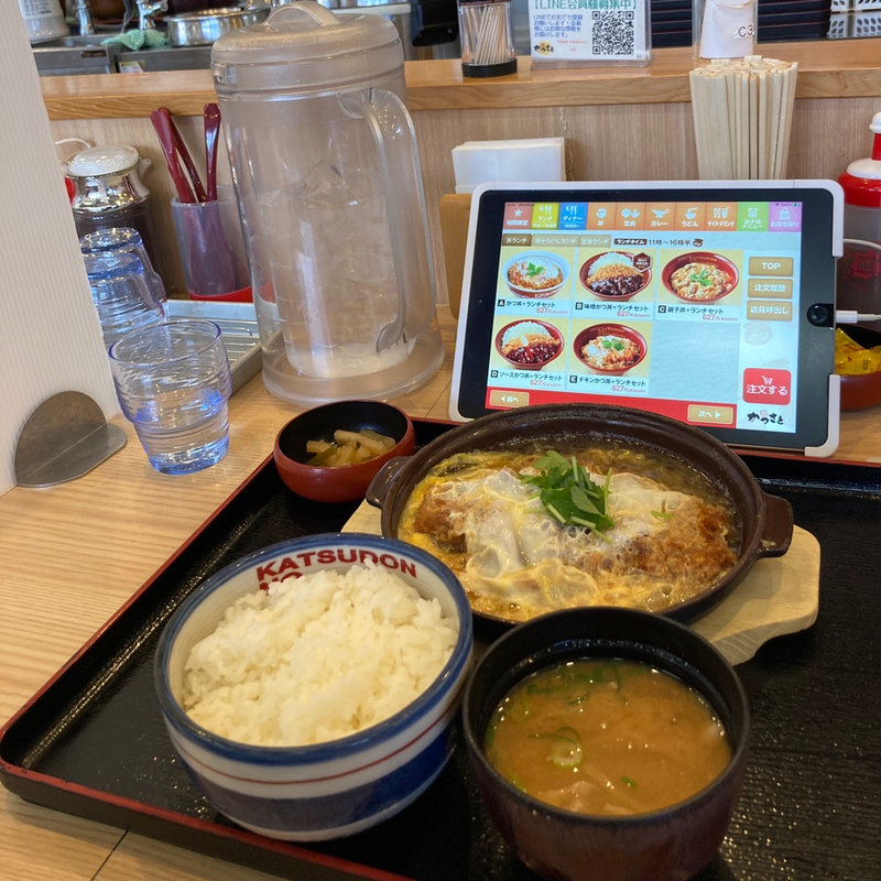 かつ鍋定食(かつさと 多摩センター店)