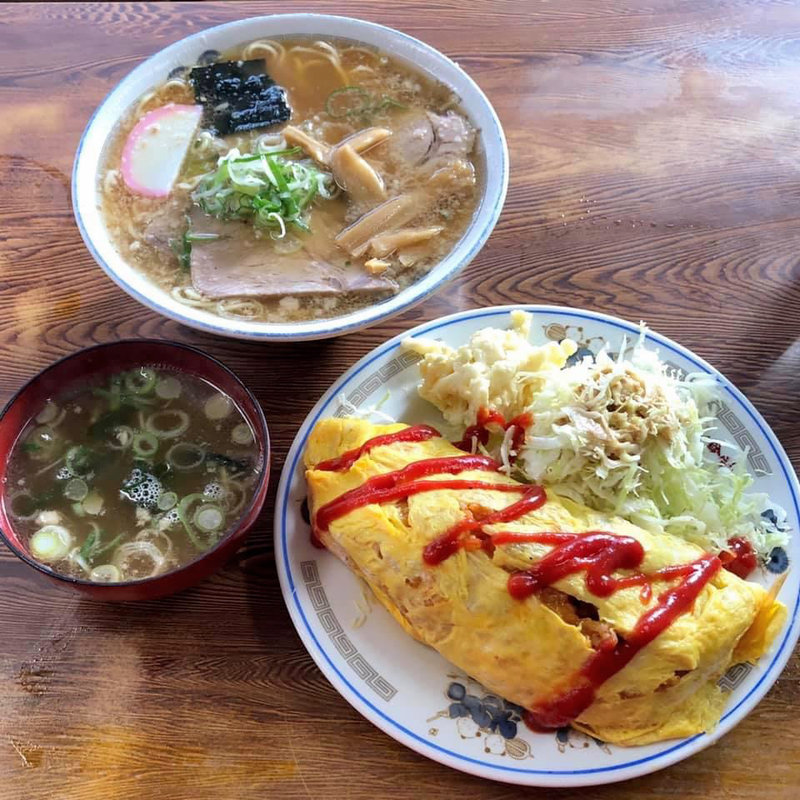 オムライス ラーメン(チーナン食堂 )