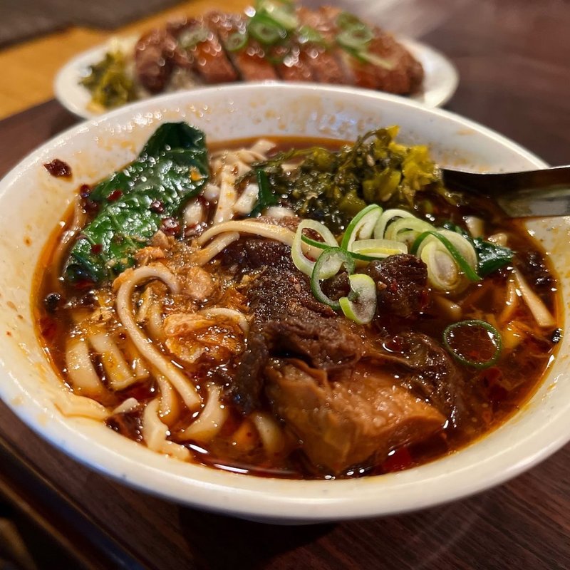 紅焼牛肉麺(微風台南)