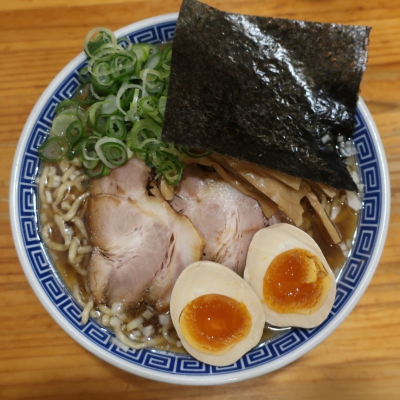 味玉煮干し中華そば(太麺)(麺屋春馬)
