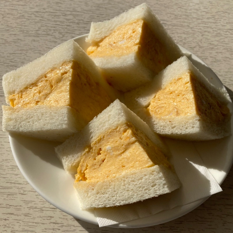 Bセット(タマゴサンドハーフ)(カフェはたち)