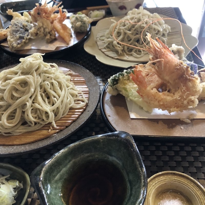 (蕎麦酒房 櫟 （ソバシュボウ イチイ）)