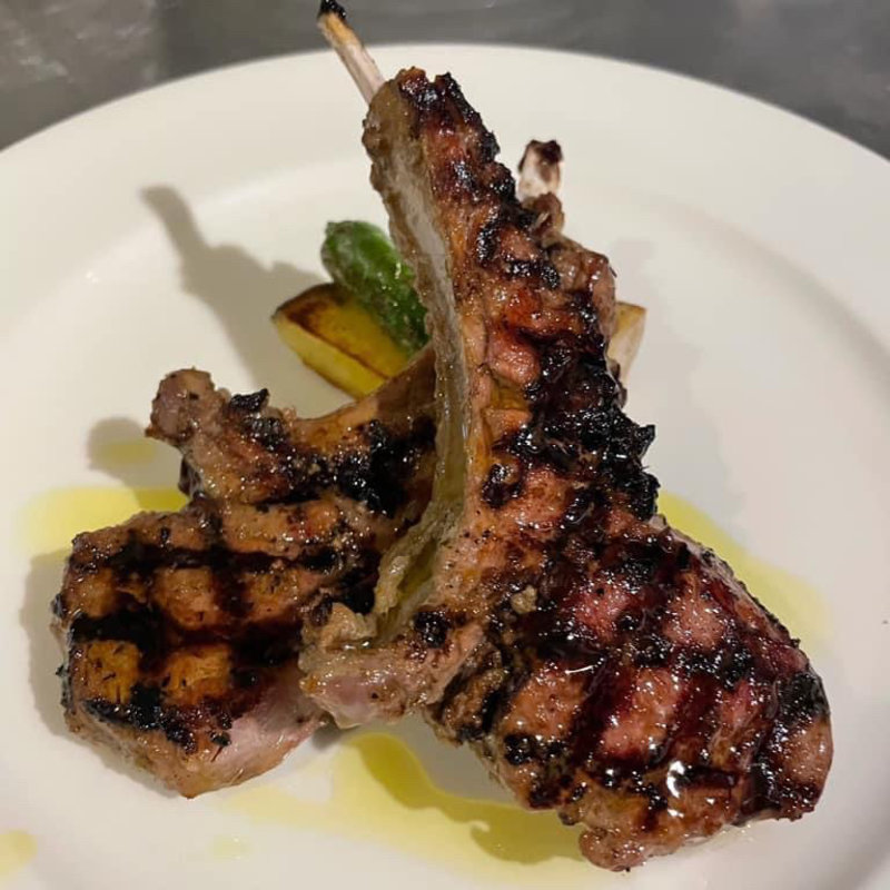 熟成ラムチョップのグリル(セントベーネ （Sento Bene）)