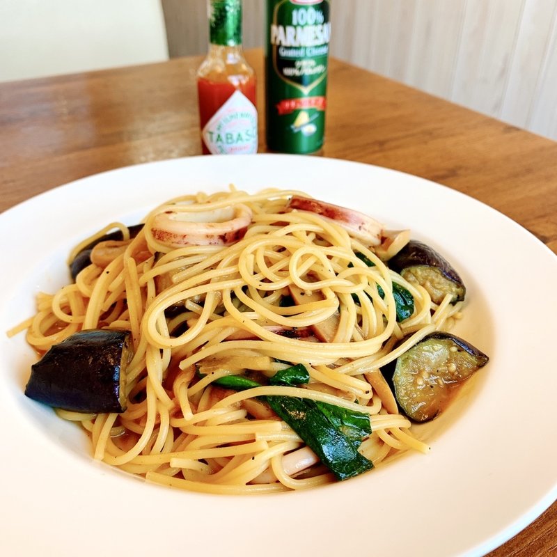 ナス・イカ・ほうれん草の味噌ソーススパゲティ(グルービー　つくば研究学園店)