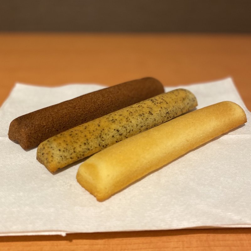 スティックフィナンシェ(ピネード イオンモール津南店)