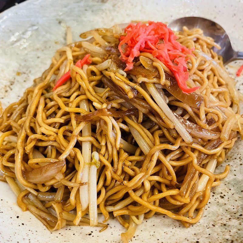 中国醤油の焼きそば(猪八戒 千駄ヶ谷店 （チョハッカイ）)
