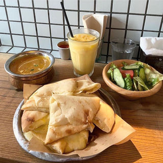 チキンカレー(Sajilo Cafe （サジロ カフェ）)