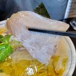 丸鶏ラーメン(戸田塩)(麺奏 弥栄 （iyasaka）)