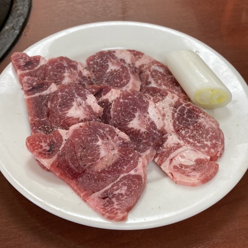 (炭火焼肉やまと )